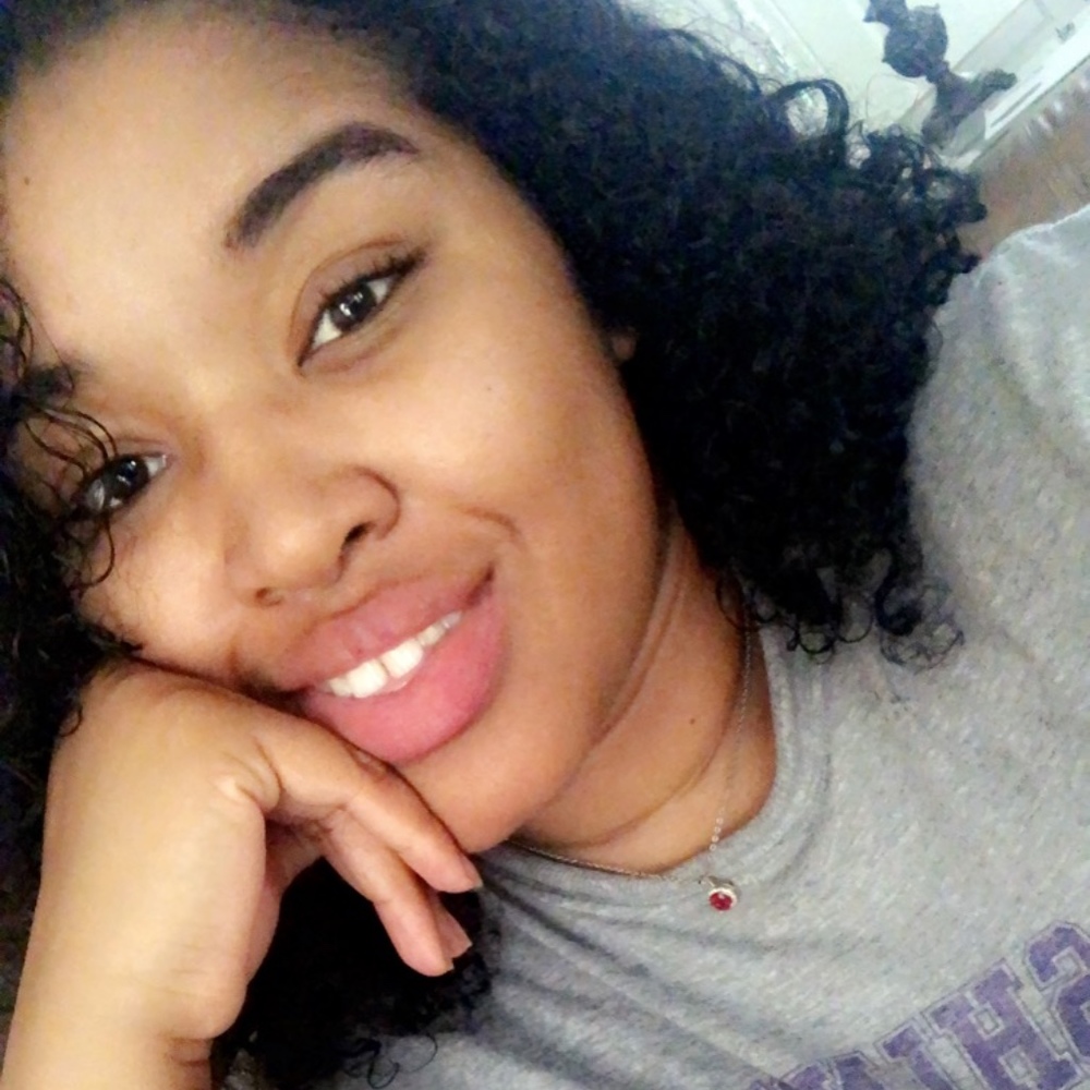 Meet your Posher, Shyail